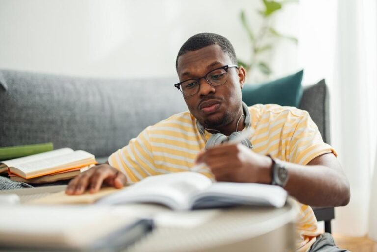 Amazing Remote Jobs at $30 an Hour With No Degree Required